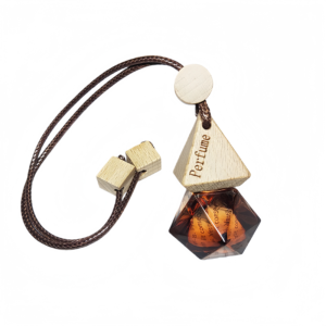 Zen Tea Aroma Hanging Car Diffuser –  Plum Blossoms Defying the Snow (Fragrant in the Cold Winter)